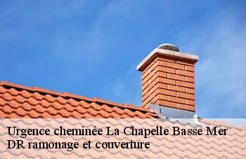 Urgence cheminée la-chapelle-basse-mer-44450 DR ramonage et couverture